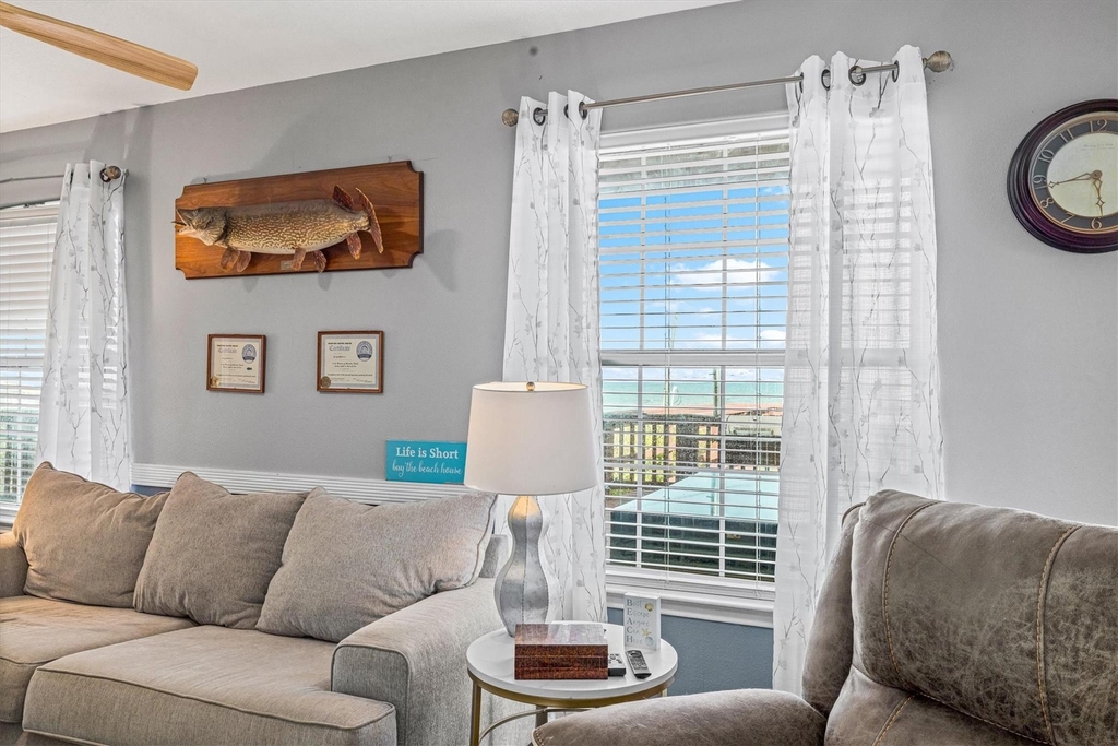 601 Wave Court - Photo 15