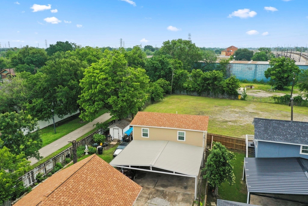 303 Linwood Street - Photo 18
