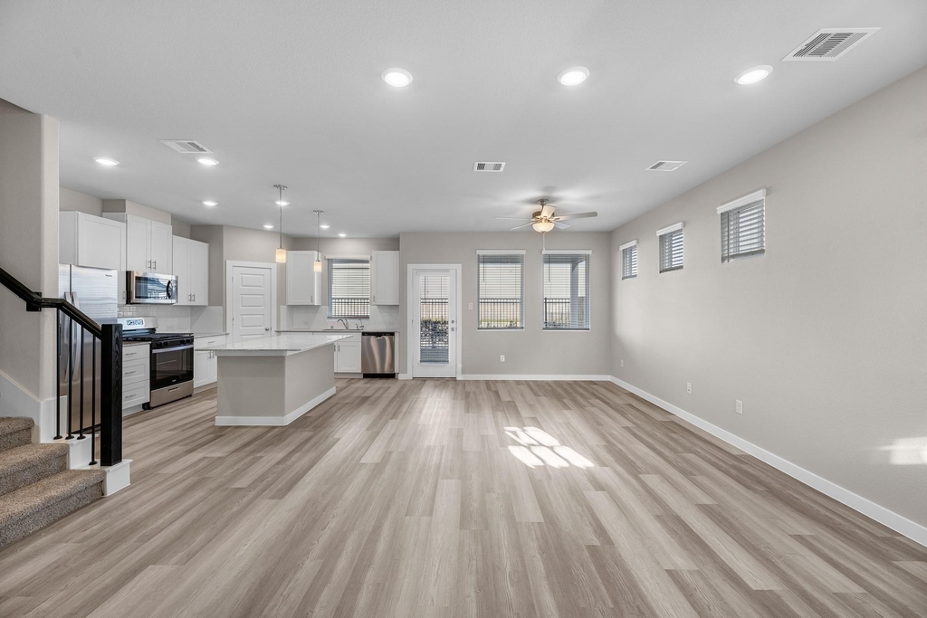 1514 Blue Acer Drive - Photo 8