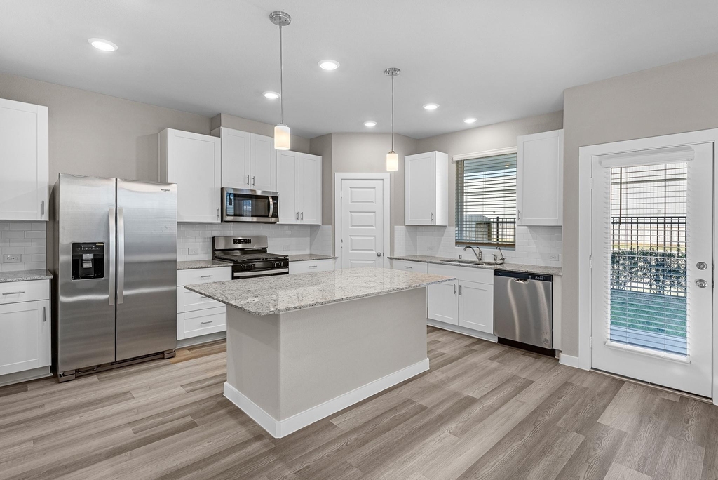 1514 Blue Acer Drive - Photo 2