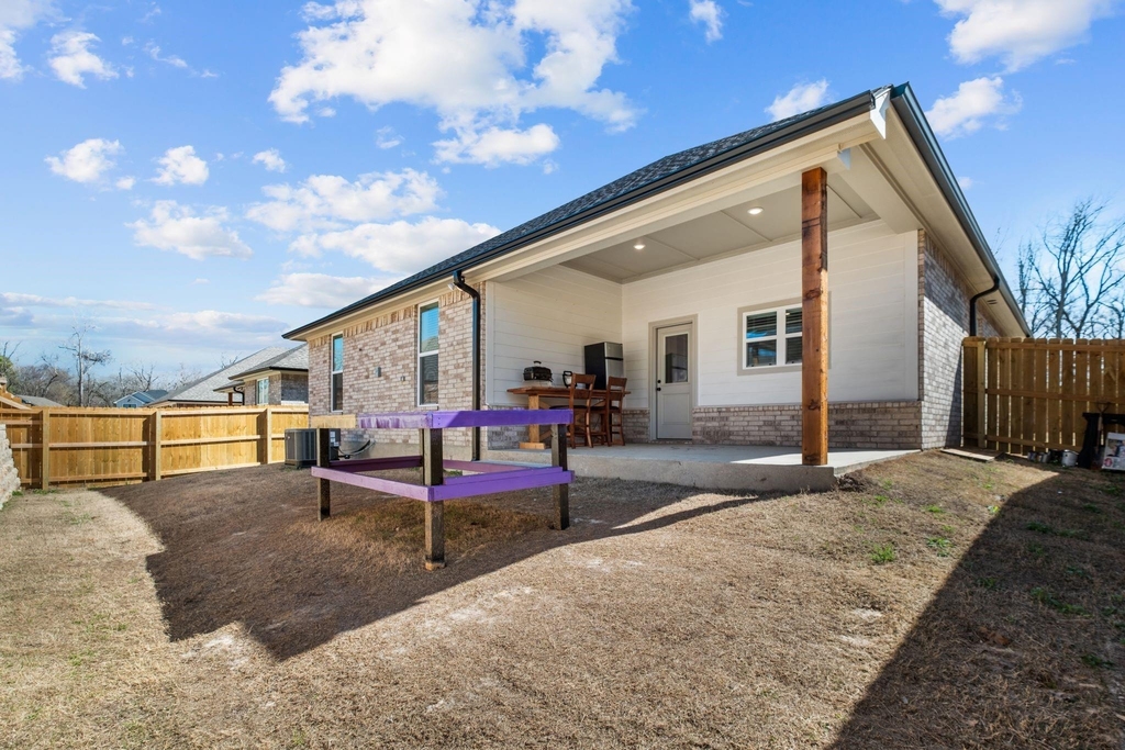 3067 Royal Garden Road - Photo 17
