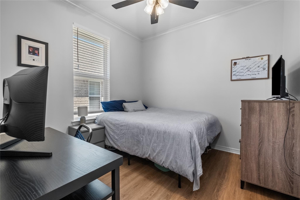3067 Royal Garden Road - Photo 11
