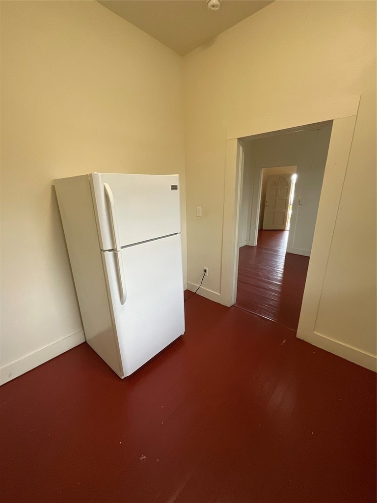 6737 Avenue E - Photo 8