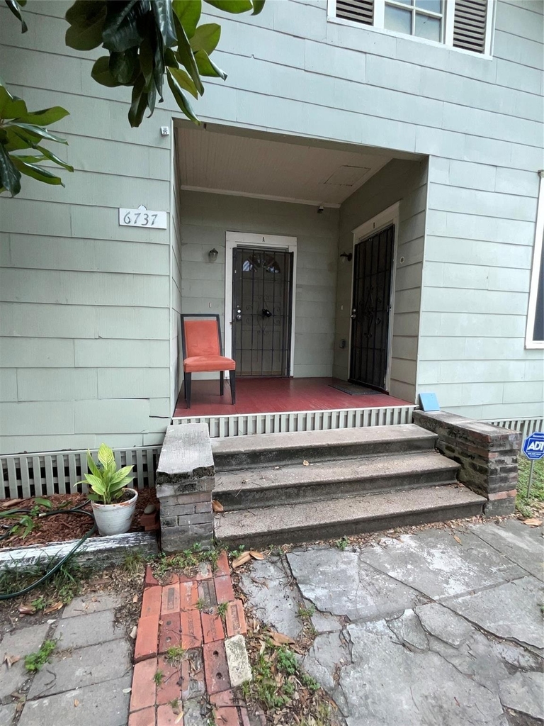 6737 Avenue E - Photo 1