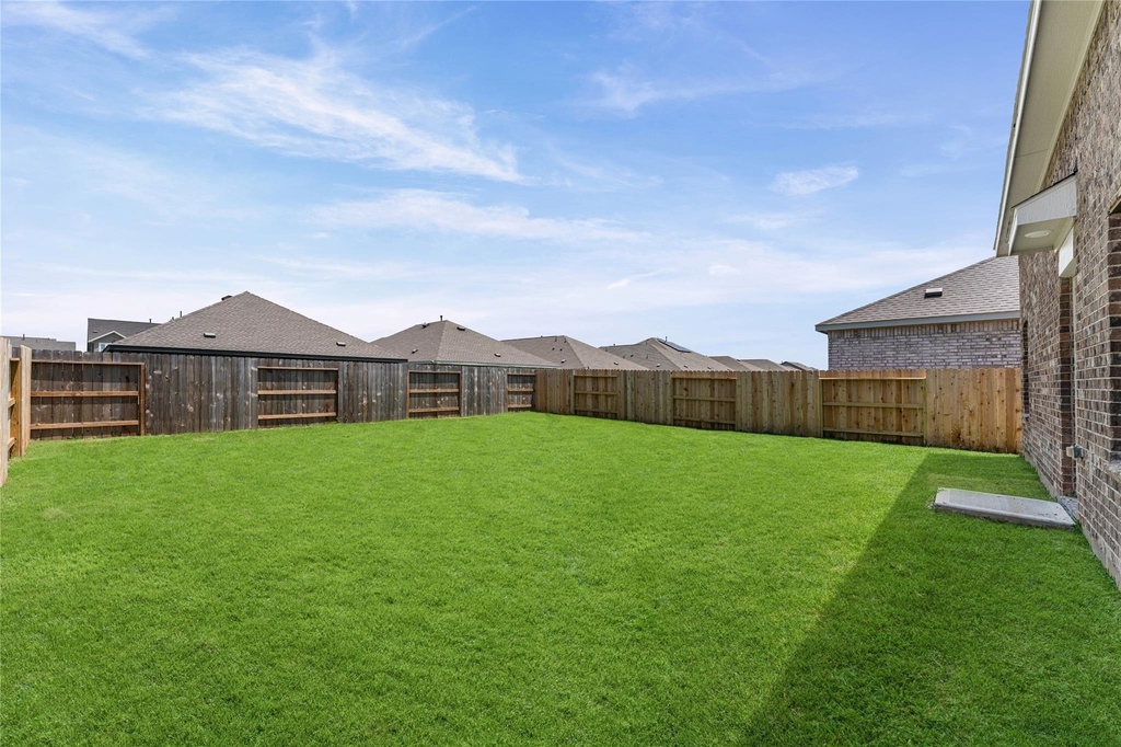 6406 Breakaway Grove Drive - Photo 18