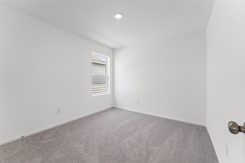 6406 Breakaway Grove Drive - Photo 11