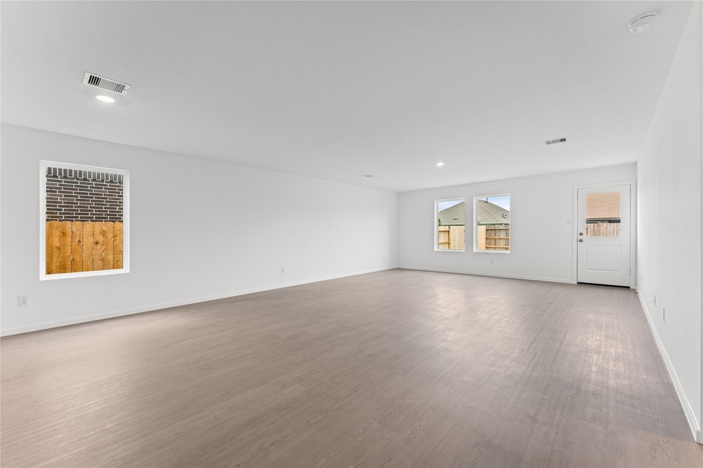 6406 Breakaway Grove Drive - Photo 16