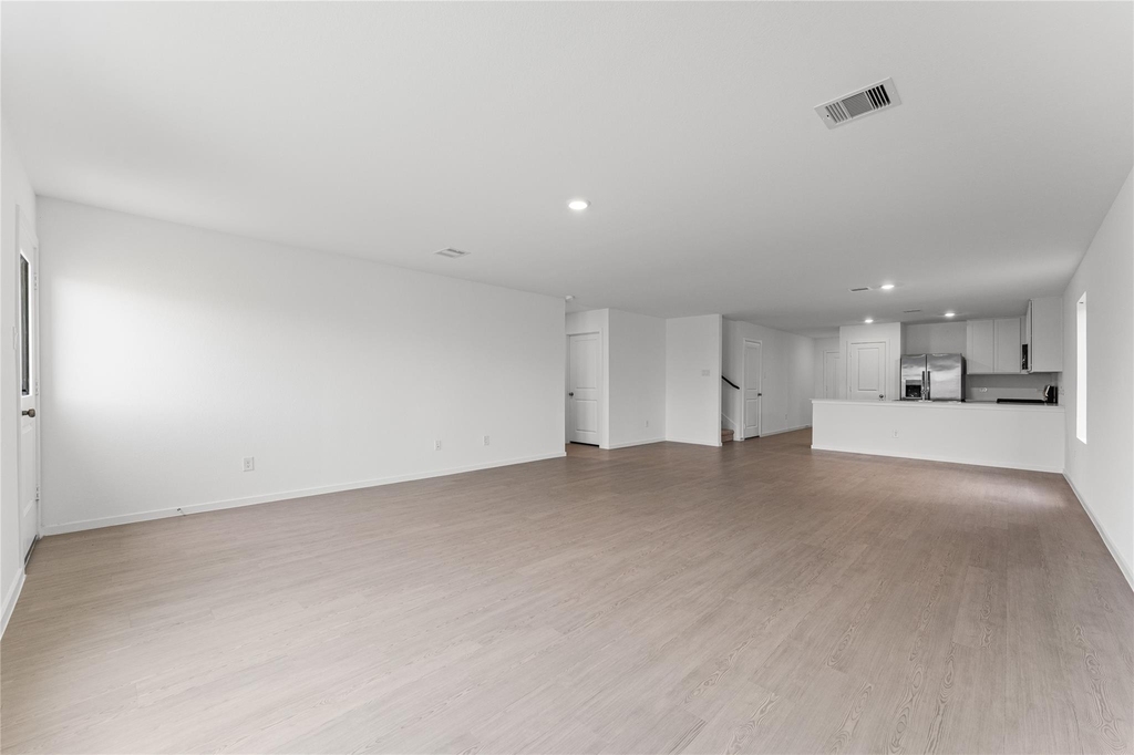 6406 Breakaway Grove Drive - Photo 4