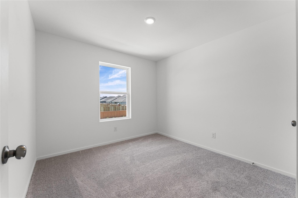 6406 Breakaway Grove Drive - Photo 12