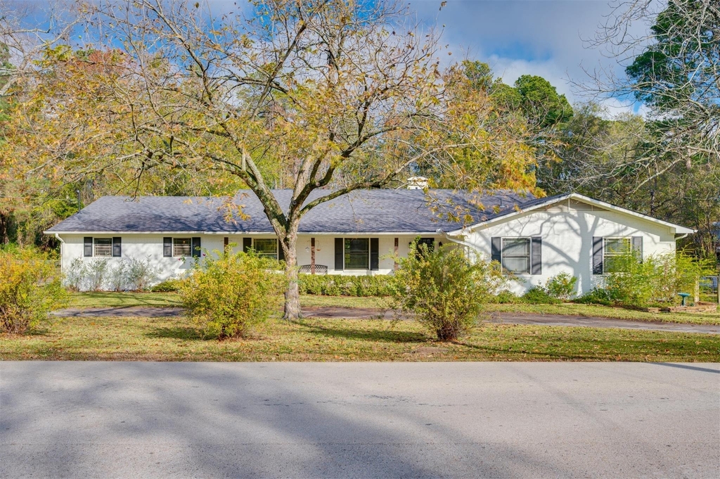 215 Perryman Road - Photo 0