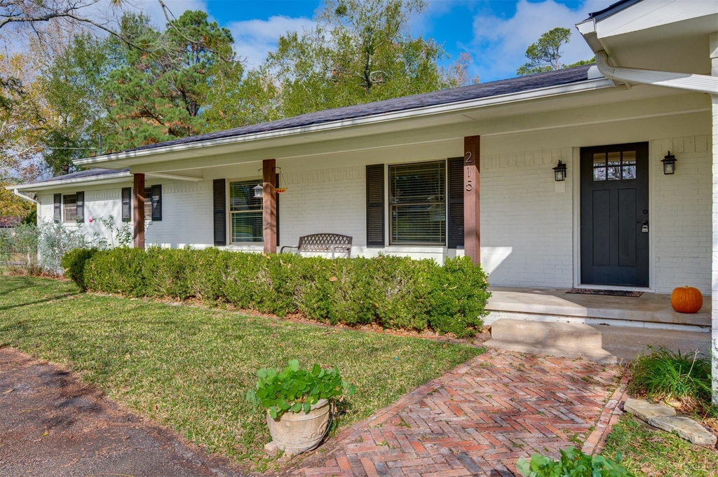 215 Perryman Road - Photo 1