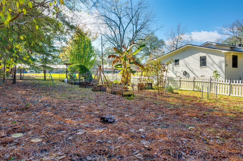 215 Perryman Road - Photo 39