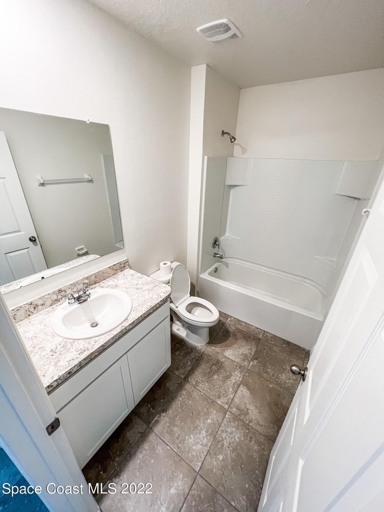 3722 Coachman Lane Se - Photo 7