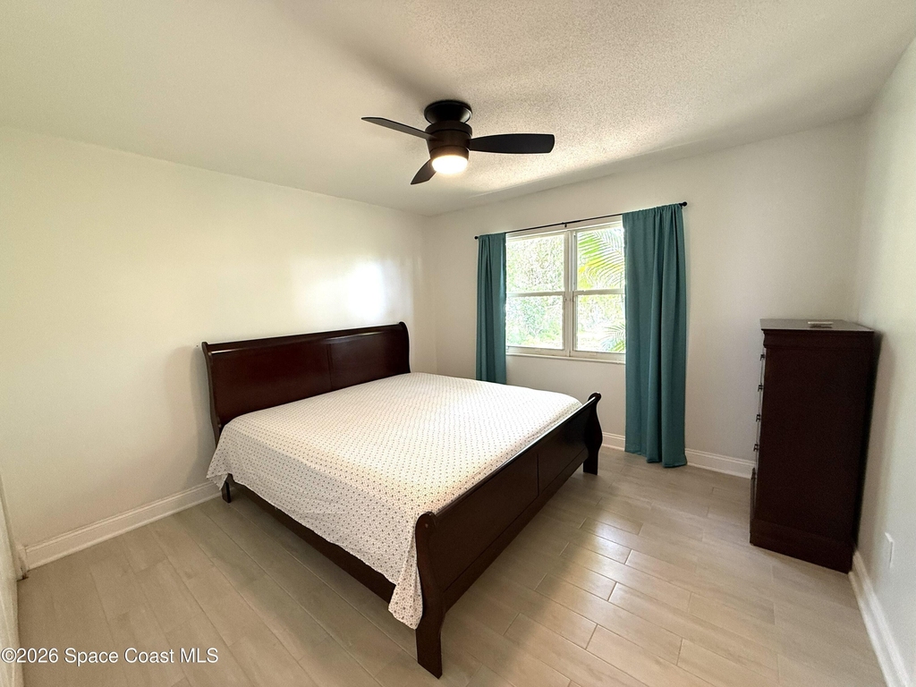 668 Hampton Drive Ne - Photo 15