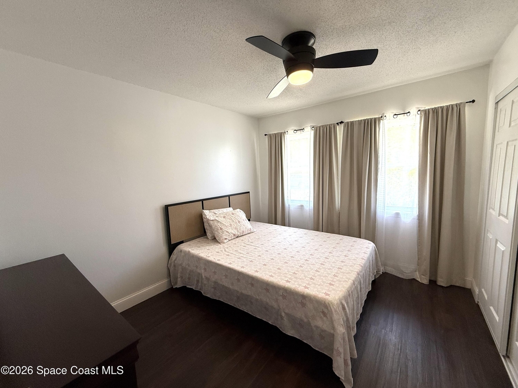 668 Hampton Drive Ne - Photo 20