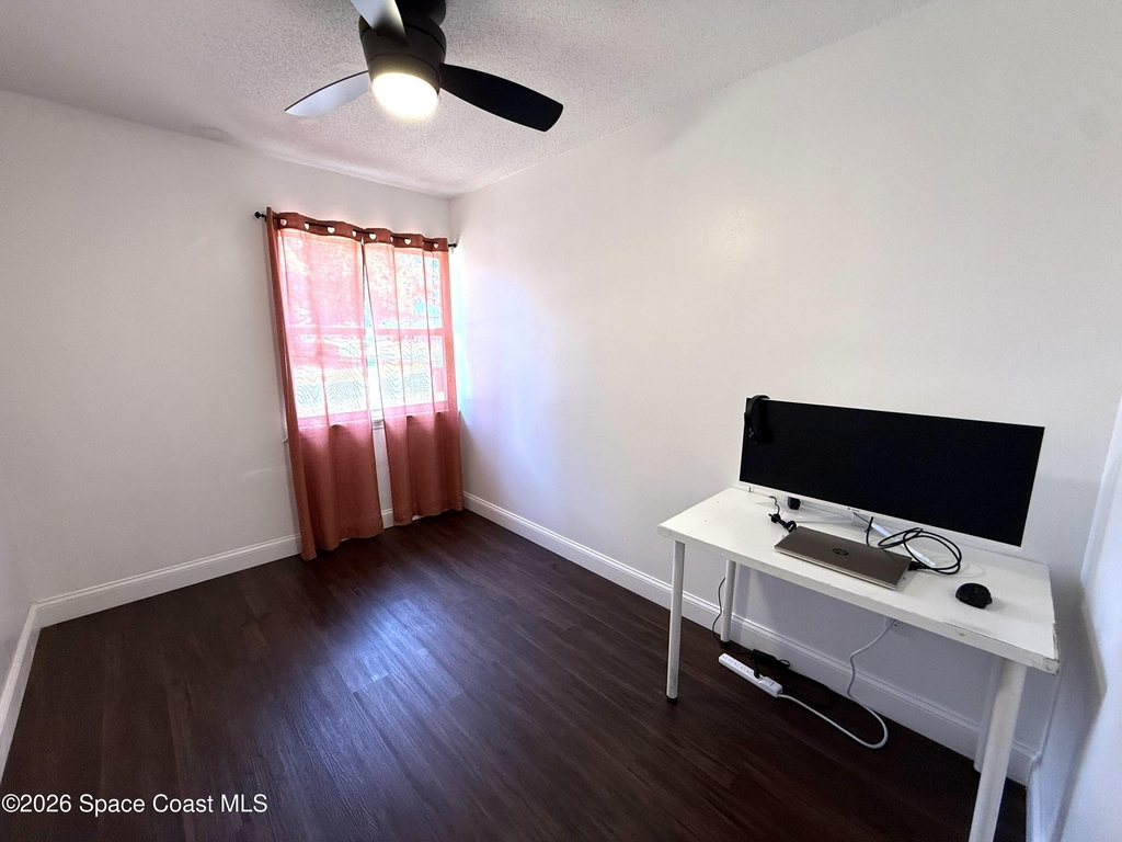 668 Hampton Drive Ne - Photo 25