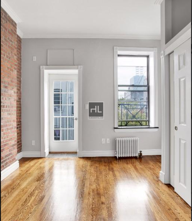 Mott Street - Photo 2