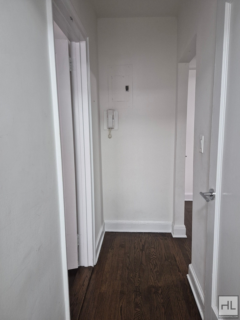 5 Avenue - Photo 12