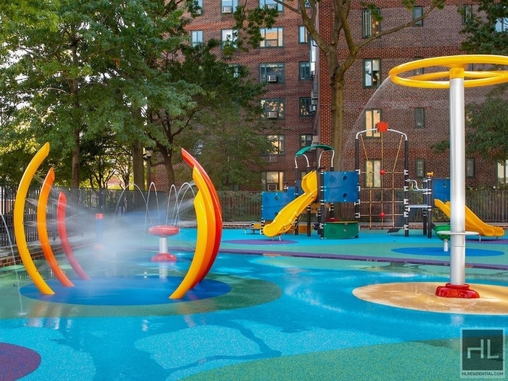 East 14th Street - Photo 7