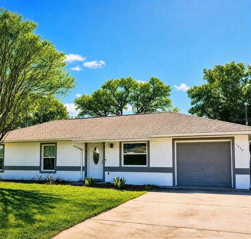 1215 Gatewood Avenue - Photo 0