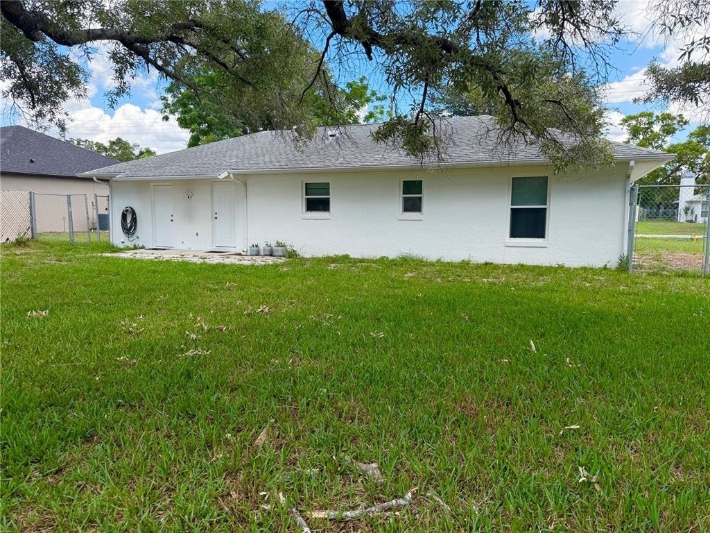 1215 Gatewood Avenue - Photo 19