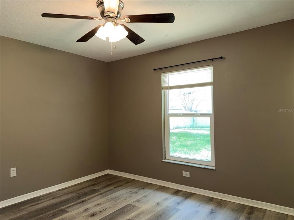 1215 Gatewood Avenue - Photo 14
