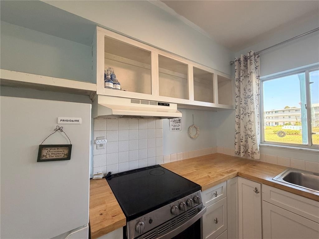 3009 N Halifax Avenue - Photo 14