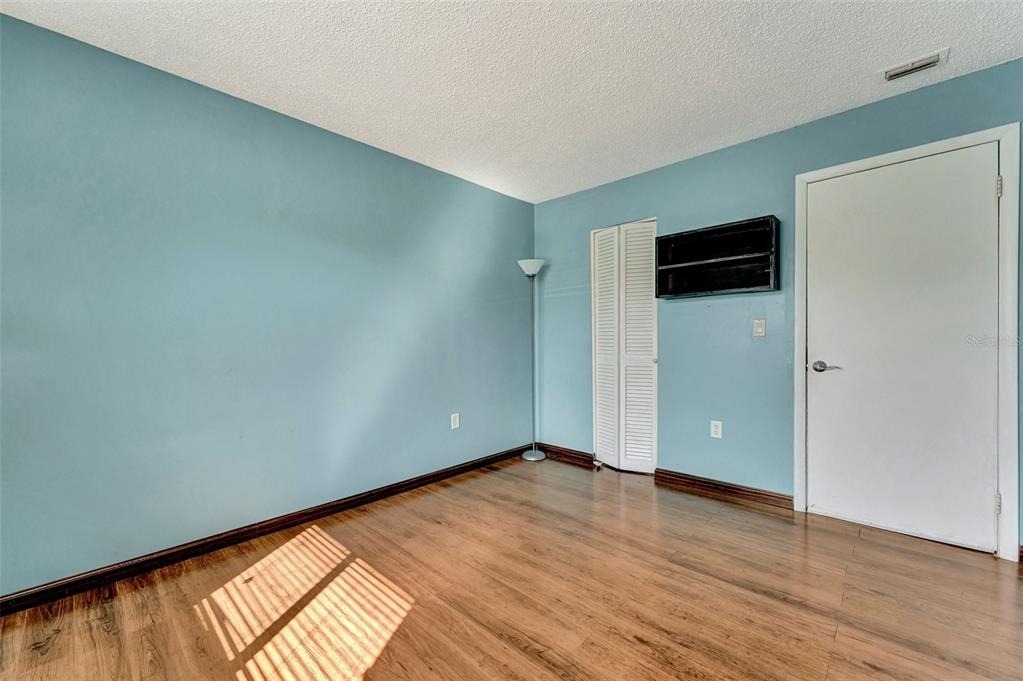 13300 Walsingham Road - Photo 32