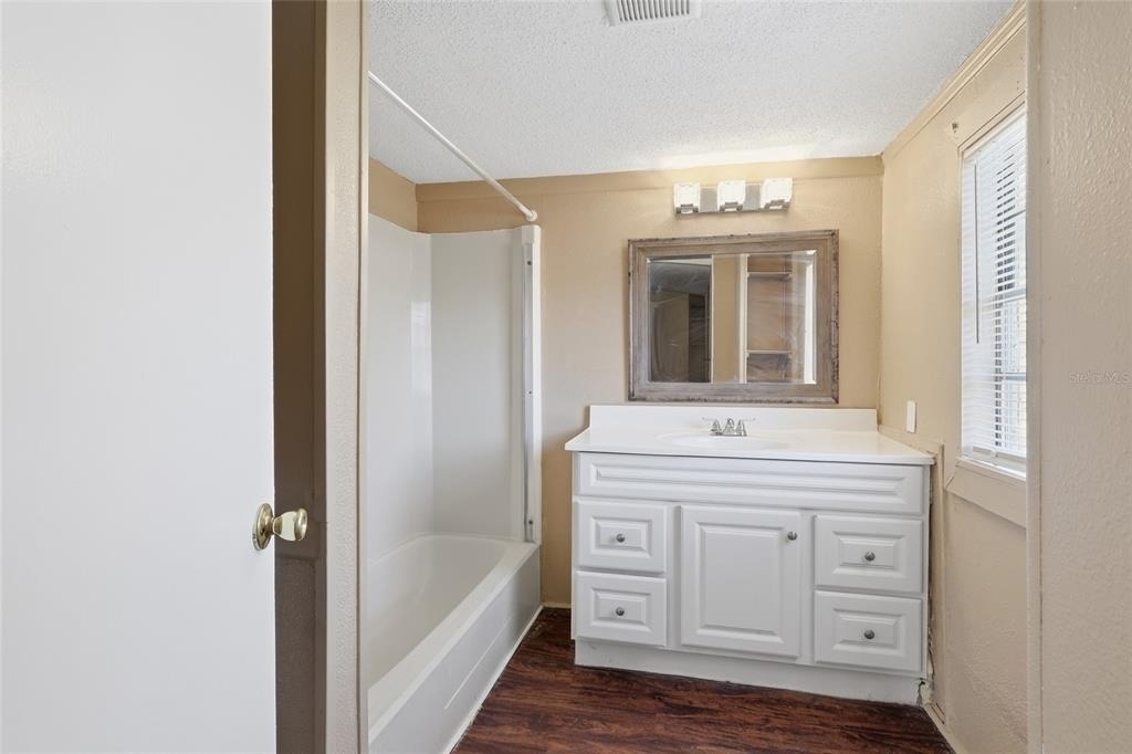 920 E Annie Street - Photo 6