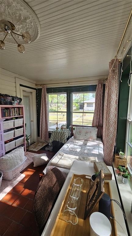 1001 E Gilchrist Street - Photo 13