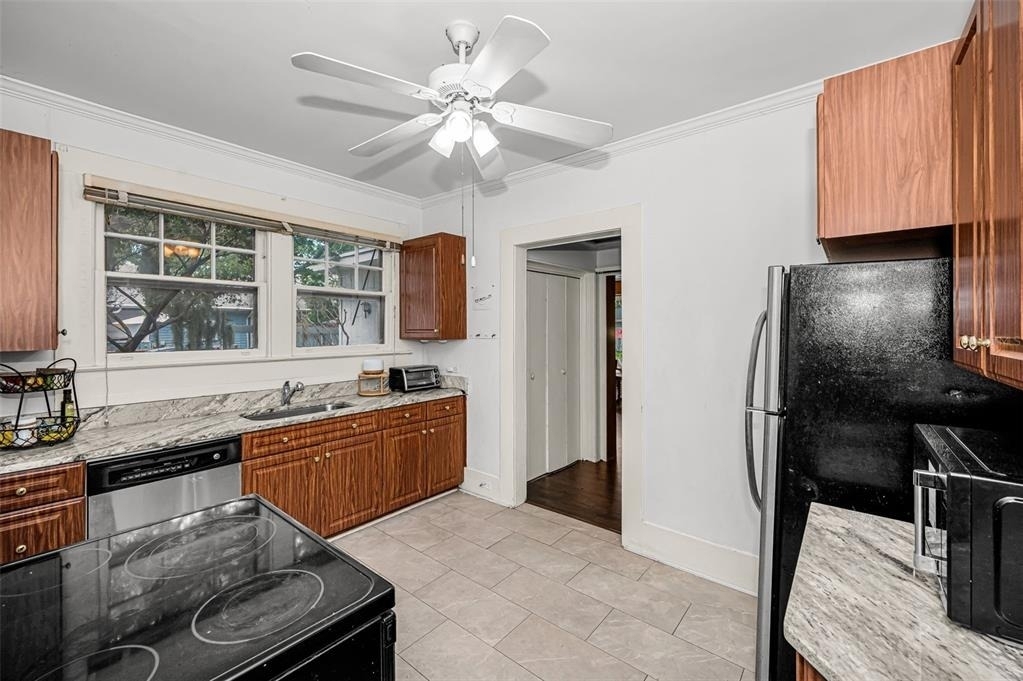 228 President Street - Photo 18