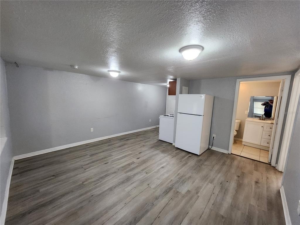 4611 N Hubert Avenue - Photo 4