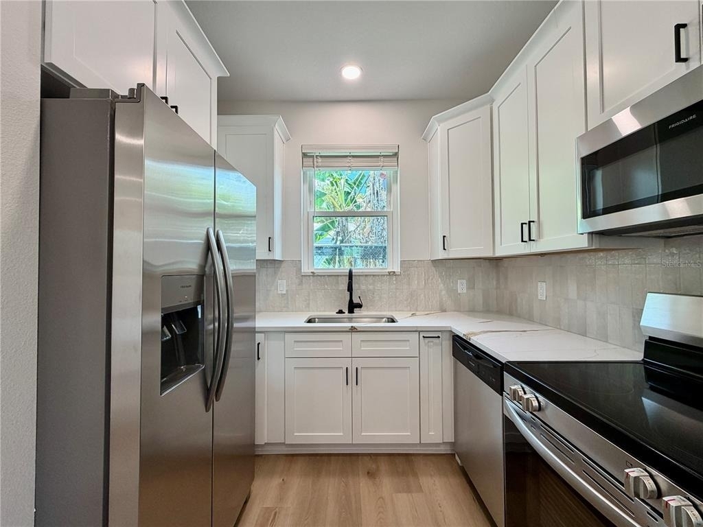 2846 30th Avenue N - Photo 8