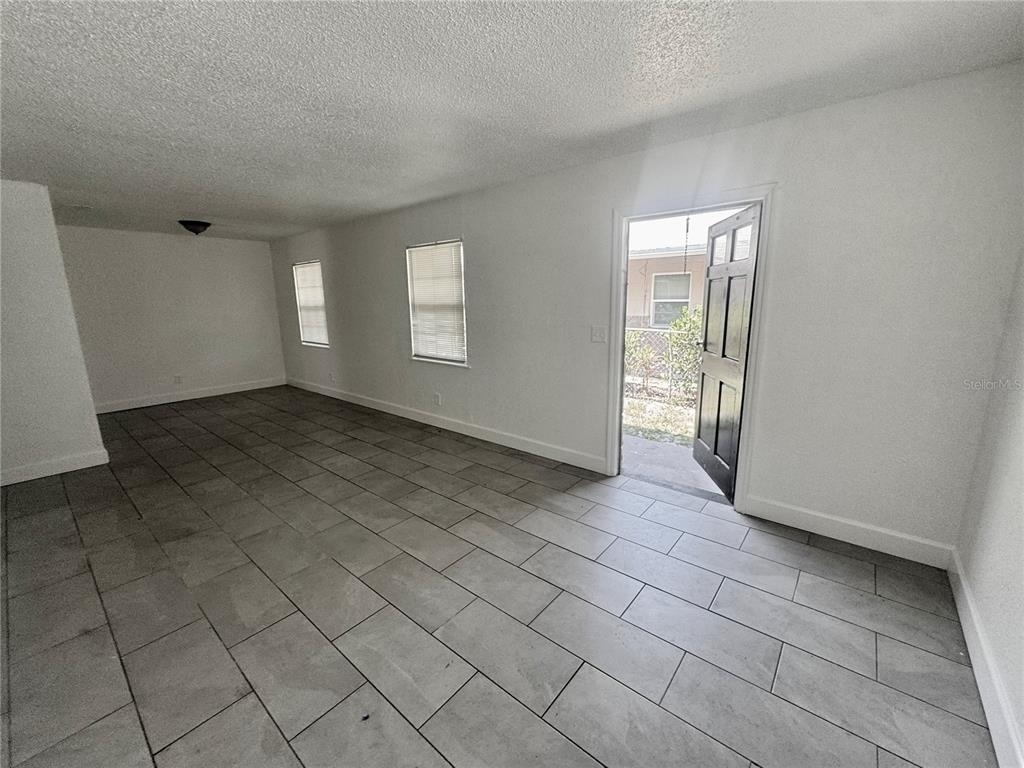 6619 S West Shore Boulevard - Photo 8