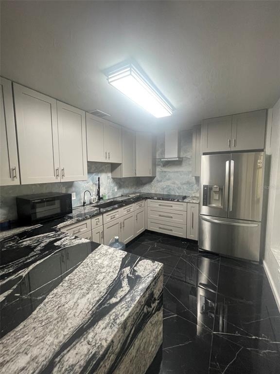 3995 40th Street N - Photo 3