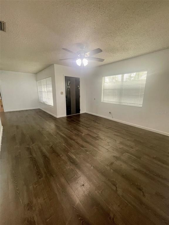 3995 40th Street N - Photo 5