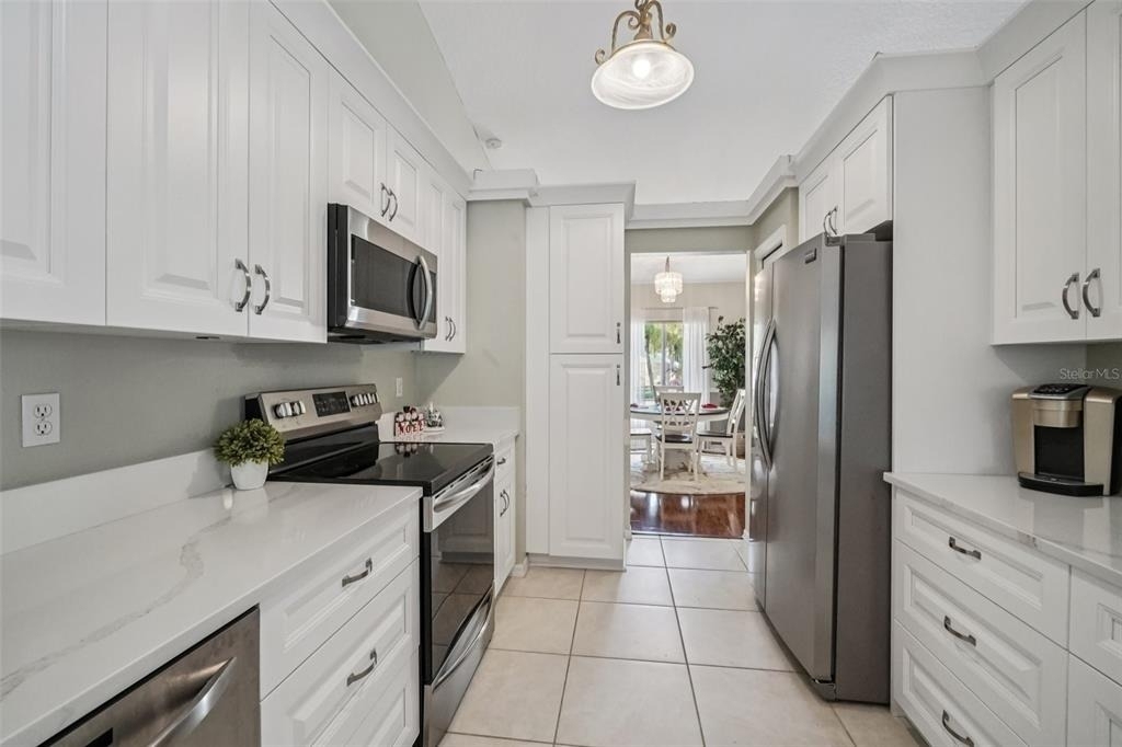 3132 Shoreline Drive - Photo 10
