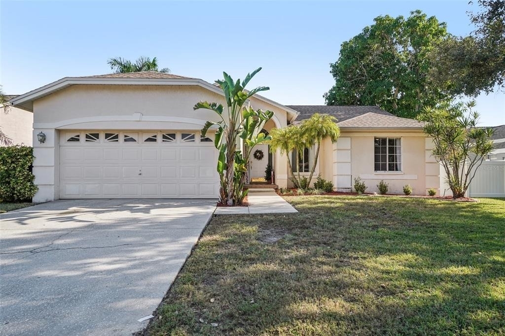 3132 Shoreline Drive - Photo 0