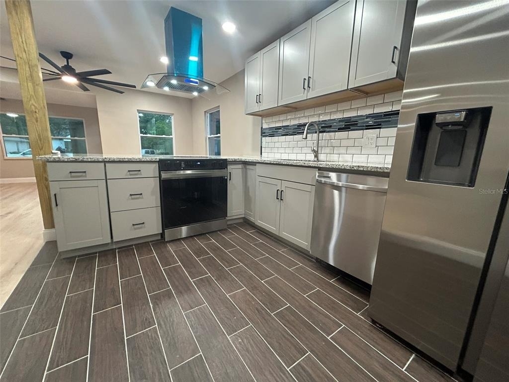 1615 39th Street S - Photo 8