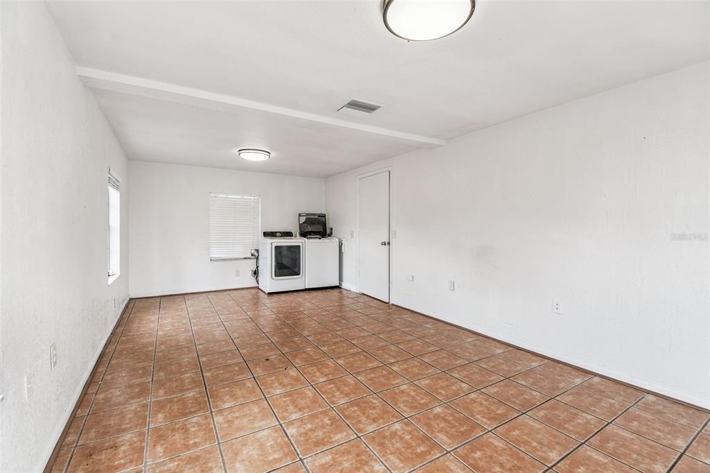 855 E Brandon Boulevard - Photo 12
