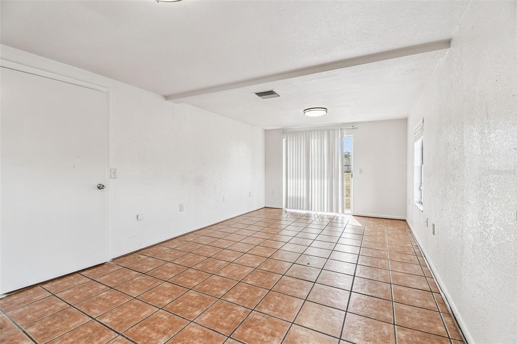 855 E Brandon Boulevard - Photo 13