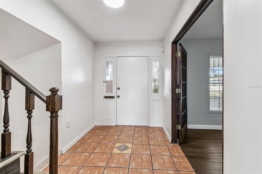 855 E Brandon Boulevard - Photo 16