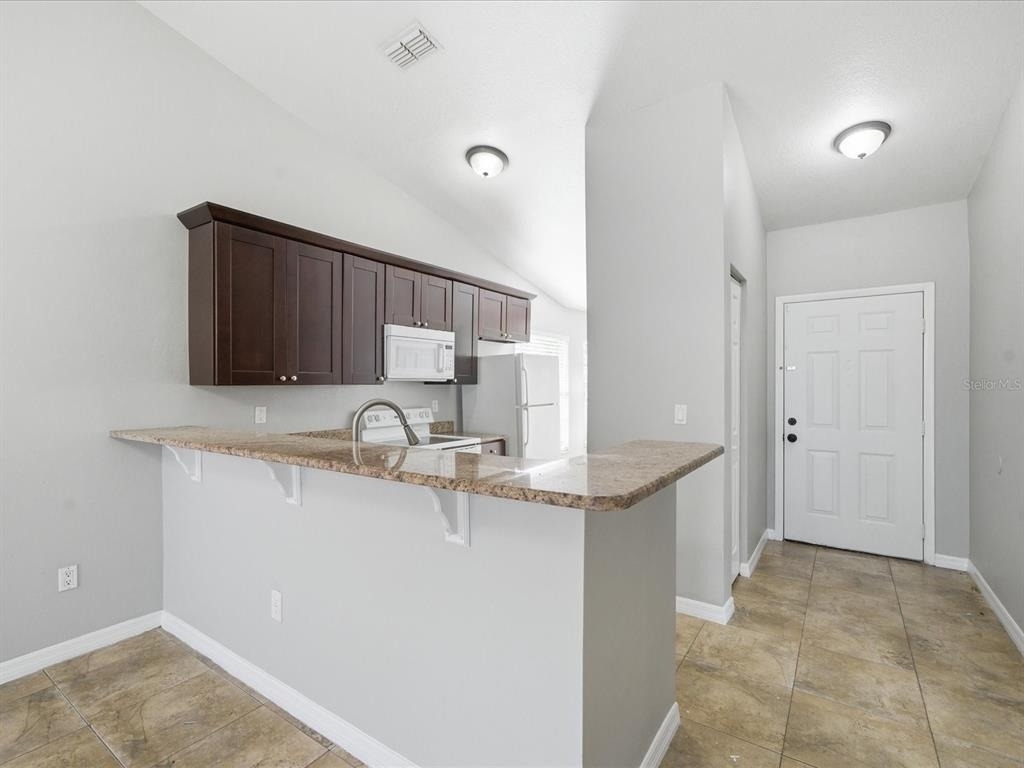 7615 Lemon Wood Court - Photo 4