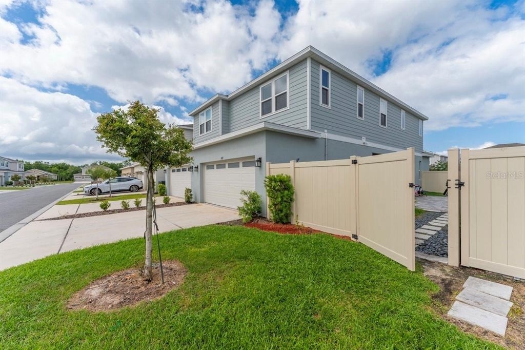 1487 Axel Graeson Avenue - Photo 17