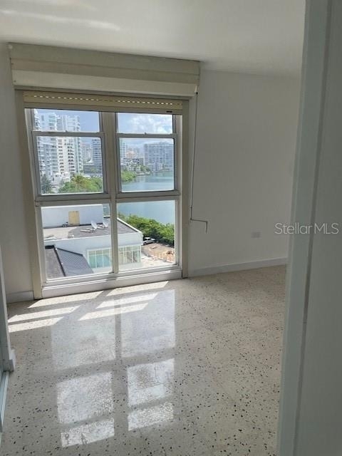 864 Ashford Ave. - Photo 8