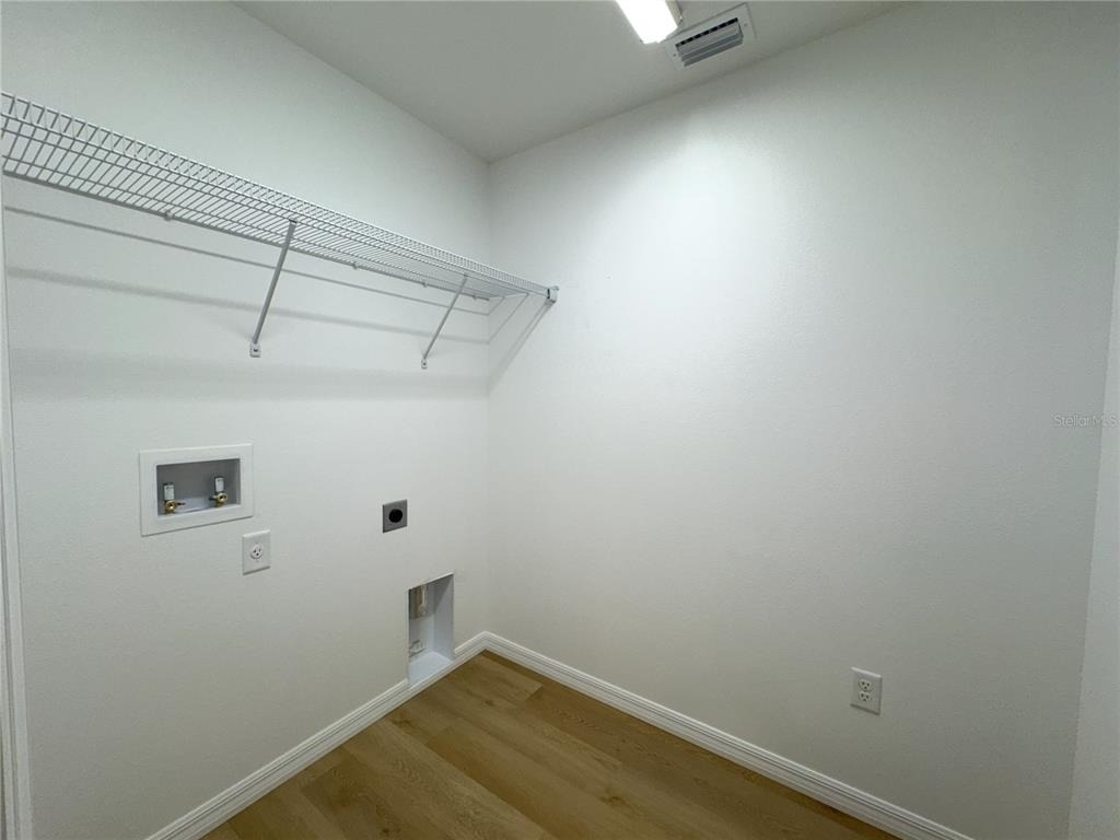 1017 Carnegie Drive - Photo 21