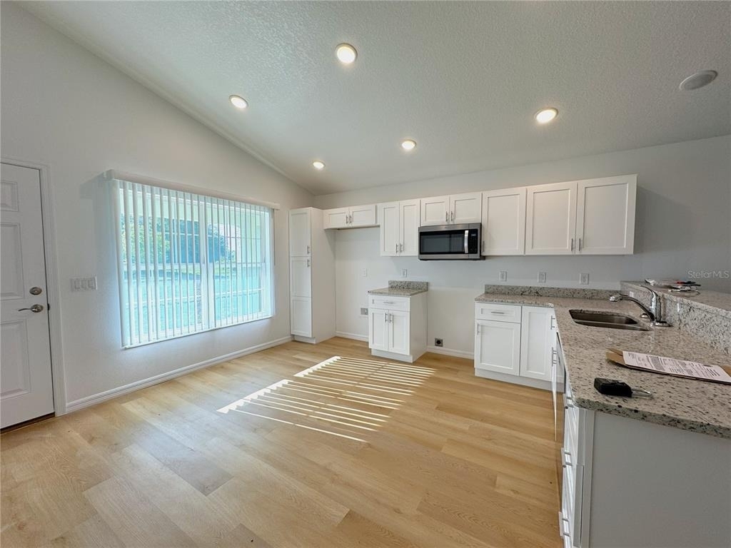 1017 Carnegie Drive - Photo 2