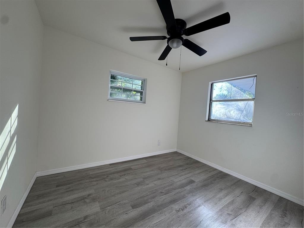 7224 Valiant Court - Photo 16