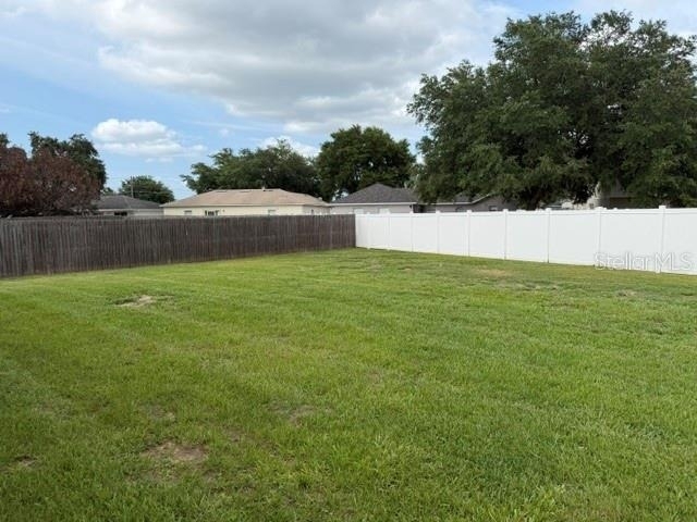709 Versailles Lane - Photo 4