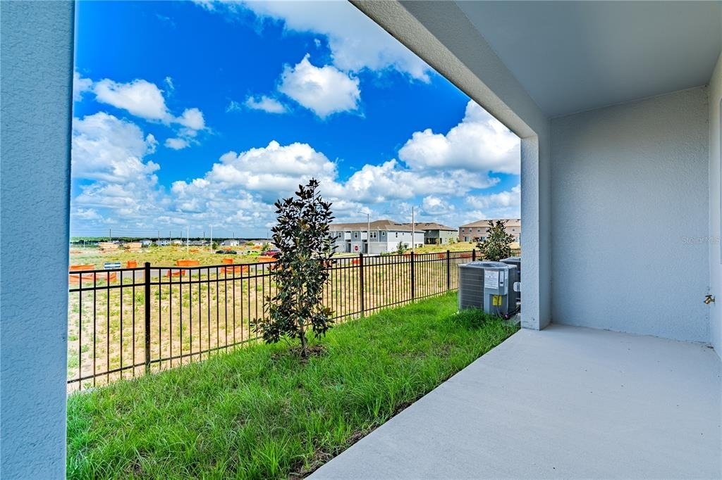 3122 Kurtz Terrace - Photo 4